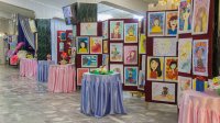 Конкурс-выставка декоративно-прикладного творчества  и изобразительного искусства «Маме на радость» 