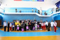 Семейная спортивная эстафета «Папа, мама, я – спортивная семья!»:  праздник силы, ловкости и единства