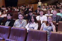 Профилактика киберпреступлений: в Байконуре старшеклассникам показали фильм-расследование