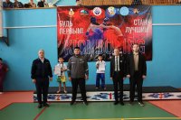 Юные бойцы на ринге: в Байконуре прошло Первенство по кикбоксингу